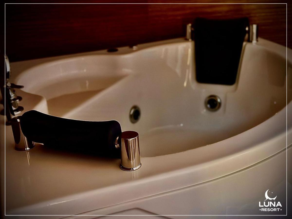 Luna Resort Peja Kültér fotó